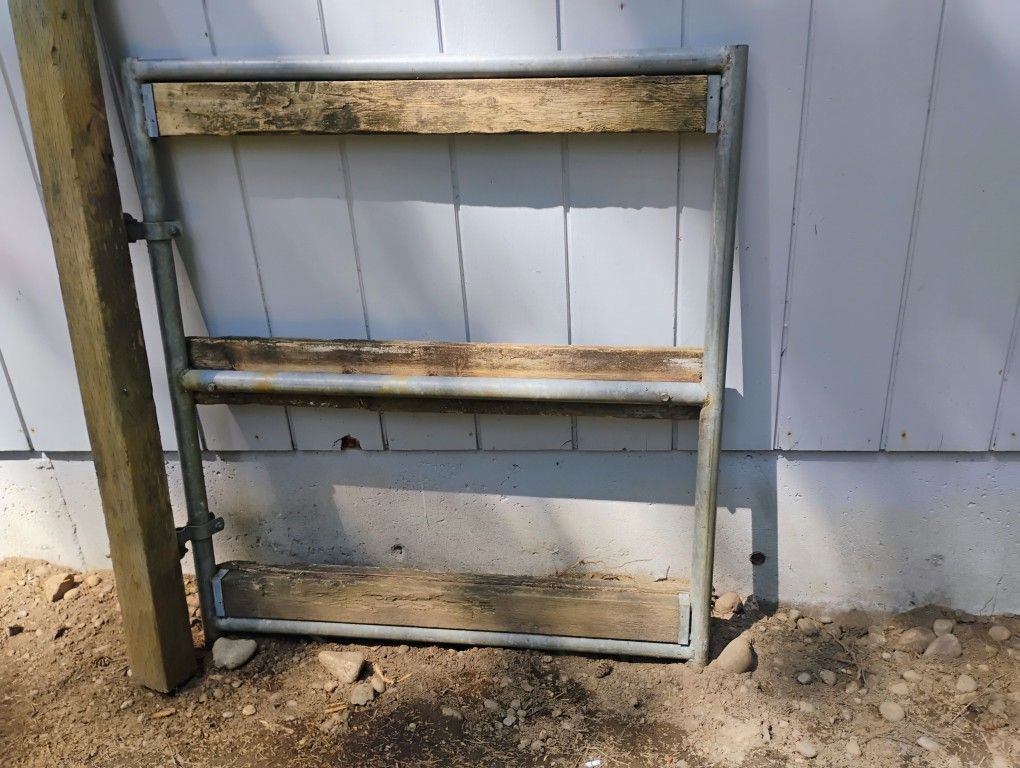 Extremely Well Built Farm Gate