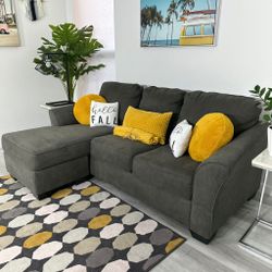 SECTIONAL Couch Sofa Fabric With Chaise Reversible GRAY /BRAND Ashley Furniture / FREE DELIVERY 