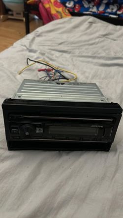 Alpine stereo