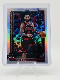 Coby White 2025 Topps Hoops Rainbow Foil