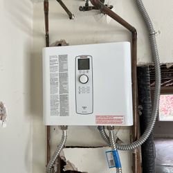 Tankless Water Heater (tempra 24 plus)