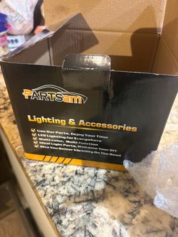Marker lights for trucks
