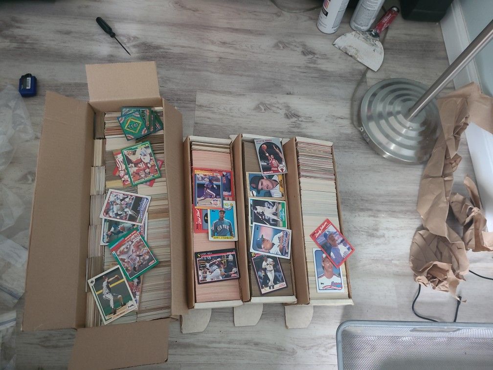 Mint Condition Baseball Card Collection