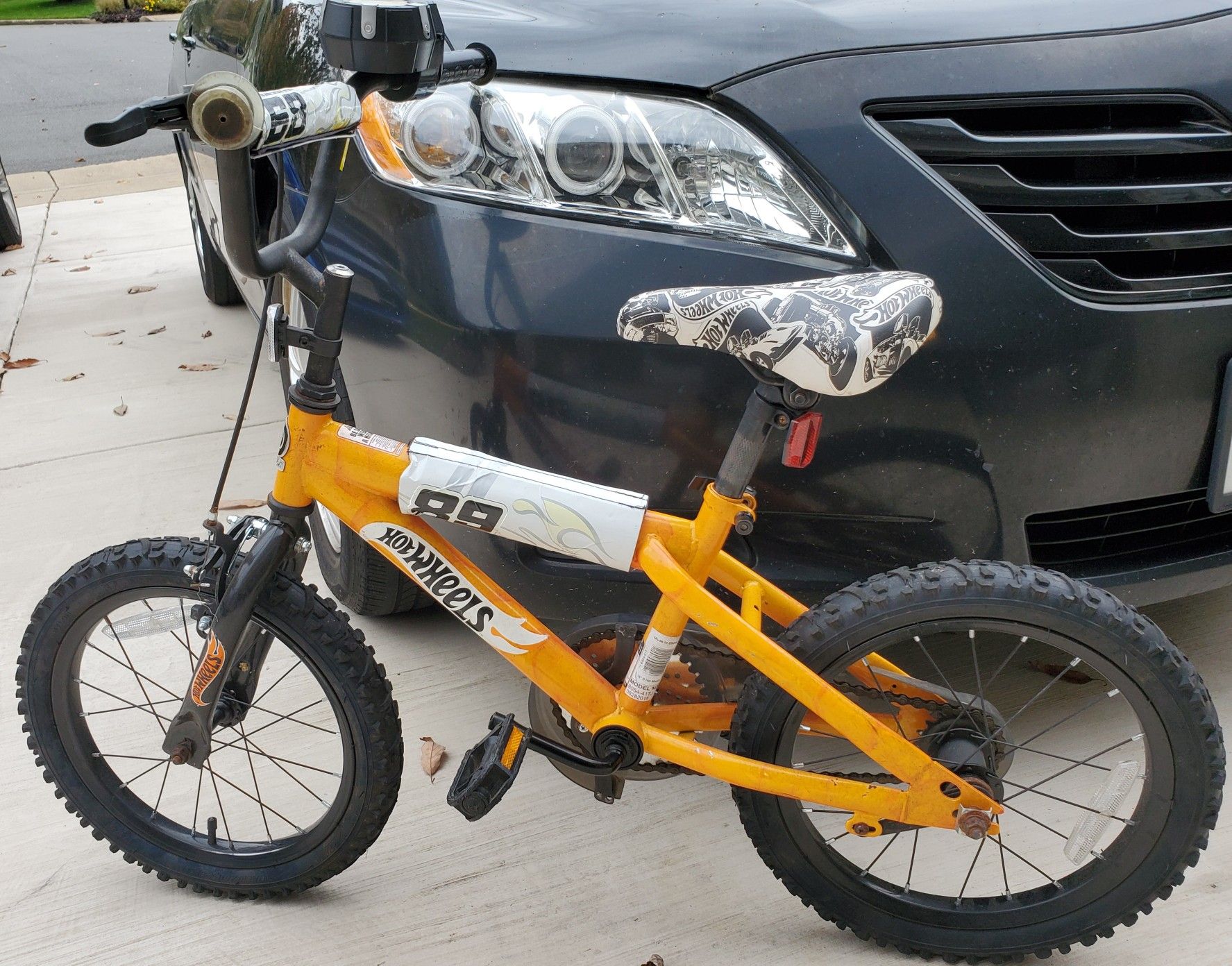 Hot Wheels kids bicycle 16