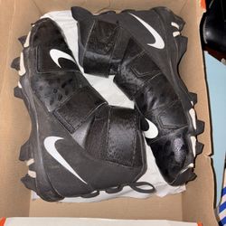 Nike Force Savage 2 Shark 5.5y