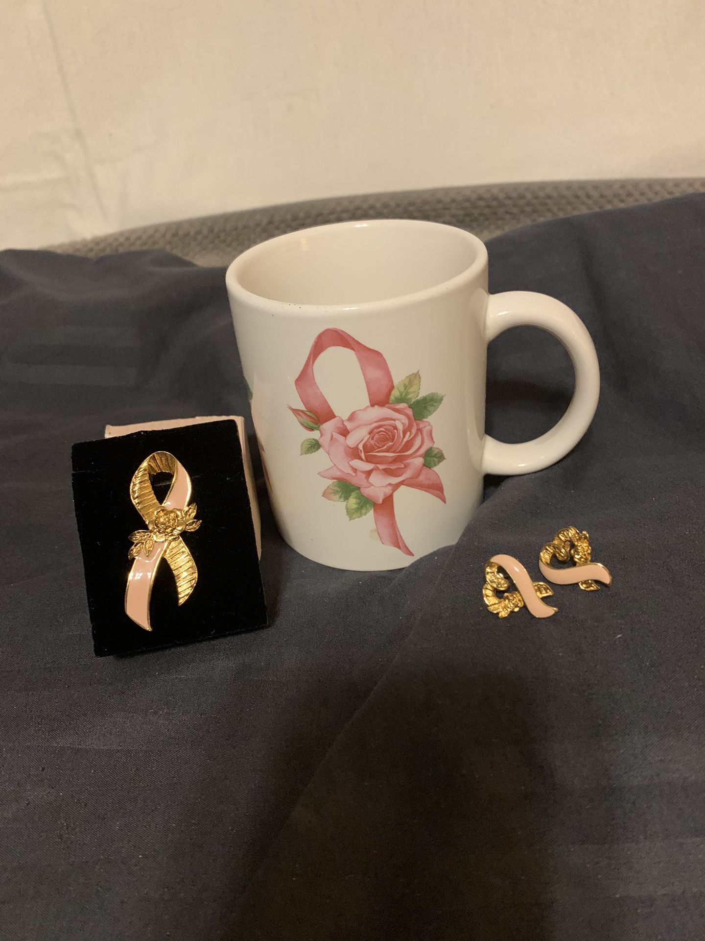 Avon Breast Cancer Mug & Matching Pin