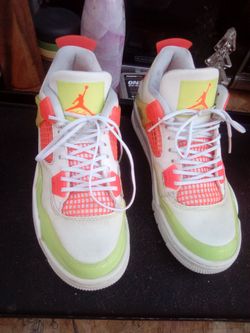 Air Jordan 4 Retro GS "Lemon Venom" (Style Code: CV7808-100).