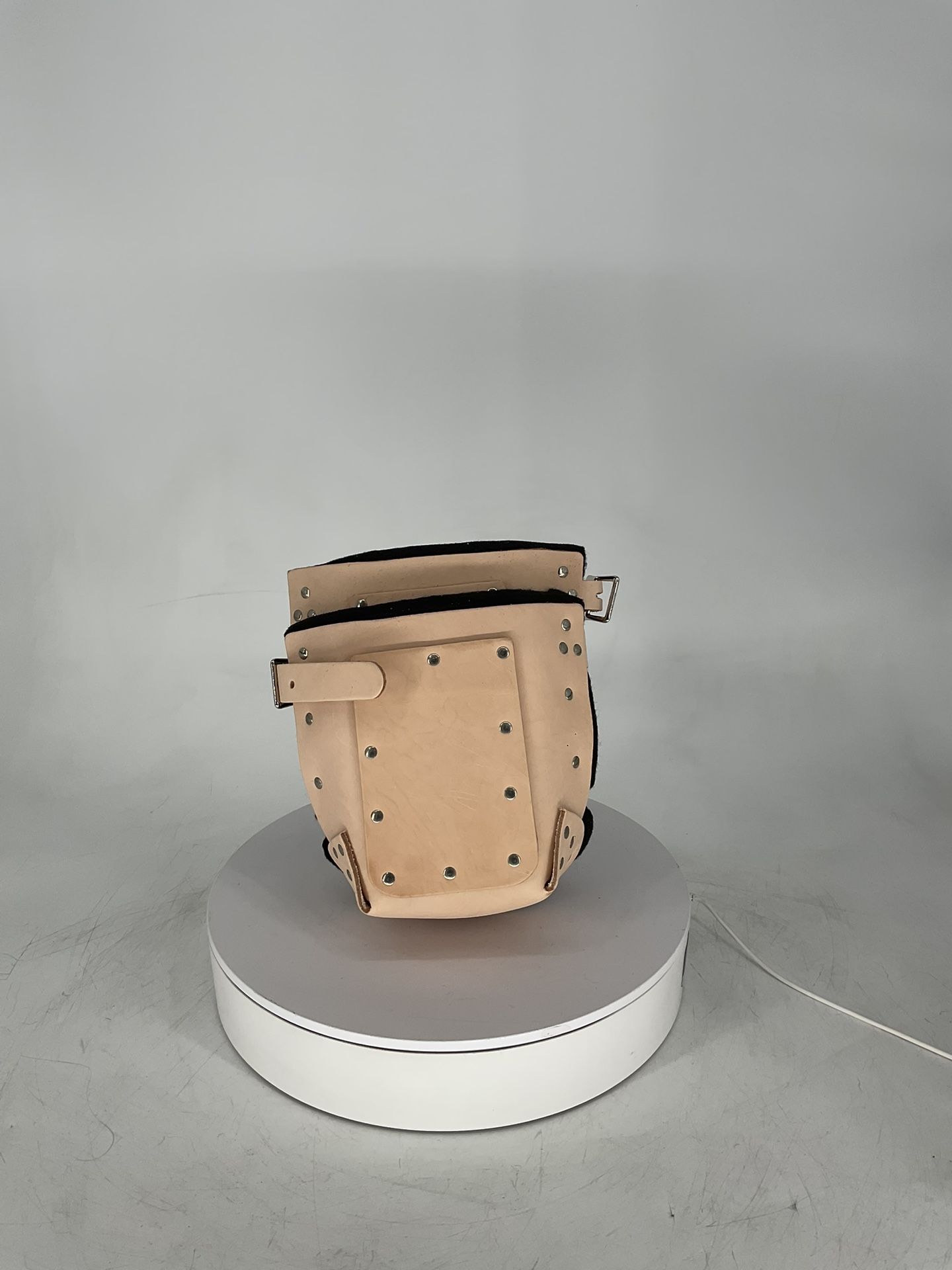 R&J LEATHERCRAFT Knee Pads, Top Grain Leather w/ Felt Double Pad, Leather Sole, 1" Leather Strap - 309X-1L