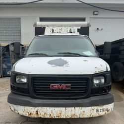 2003 GMC Savana