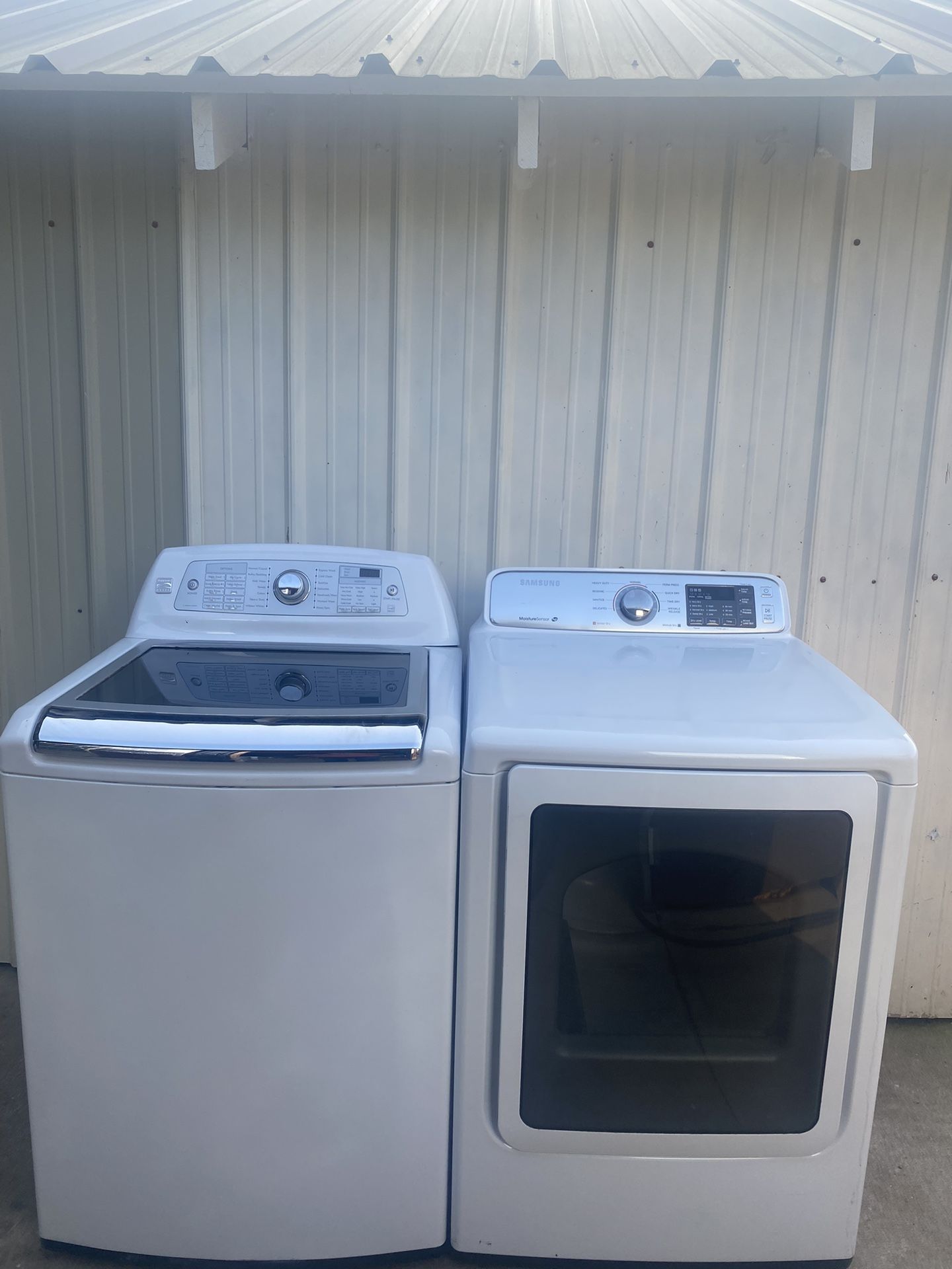 KENMORE.  WASHER.  AND.   LG. DRYER. EVERYTHING. WORKS. FINE. Lavadora Y Secadora.    Todo Trabaja Vien