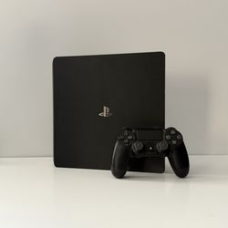 1TB PS4 Slim in Good Condition w/ Controller