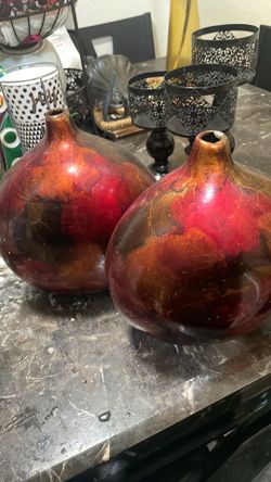 Red Decorative vase set of 2
