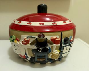Annie Lee ~ Sass N' Class ~ Sixty Pounds ~ Cookie Jar Canister Small 1997
