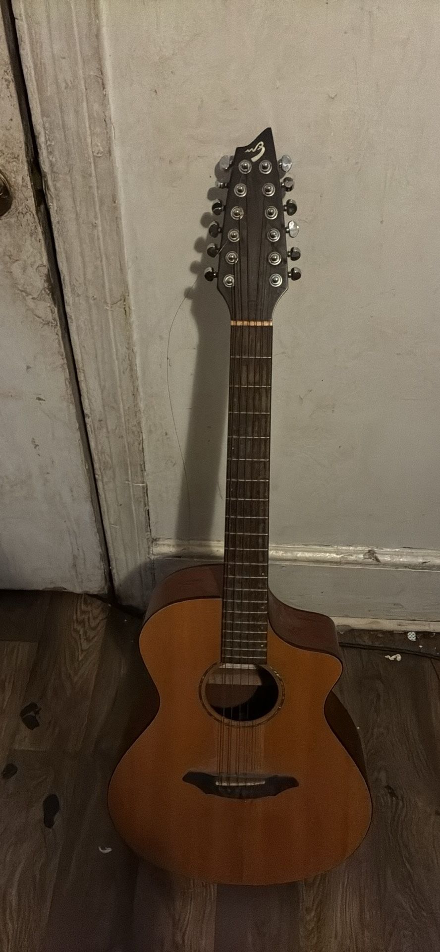 Breed Love Atlas Series Guitar 