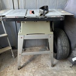 Craftsman 10-in Table Saw
