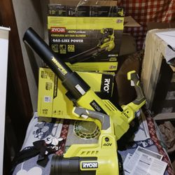 2 Ryobi 40v Leaf Blowers