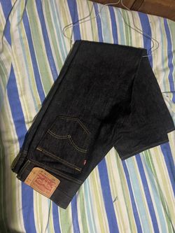 Charcoal Levi’s 501