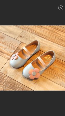 New adorable Blue flower leather dress shoes