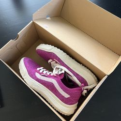 Vans  Ultrarange Vr3 Magenta Colored  NEW