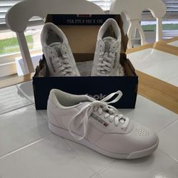 Reebok Princess White Size 8