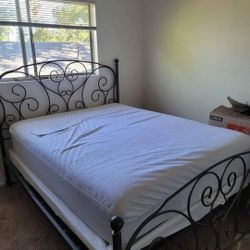 Queen Sized Bed Set (Price is negotiable)