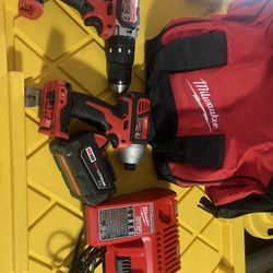 Milwaukee Drill & Impact Driver