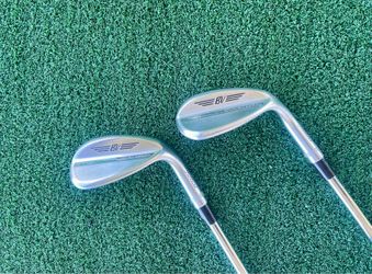 Titleist Vokey SM10 (54,58 / Modus3 tour 105 stiff / 10S grind / New Grip)