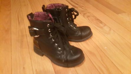 Little Girl Boots size 9