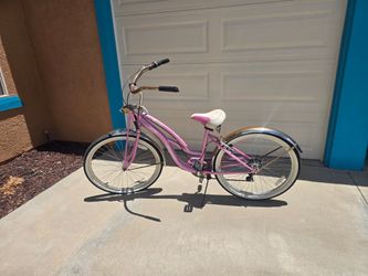 Schwinn Roxie 26-inch ladies beach cruiser