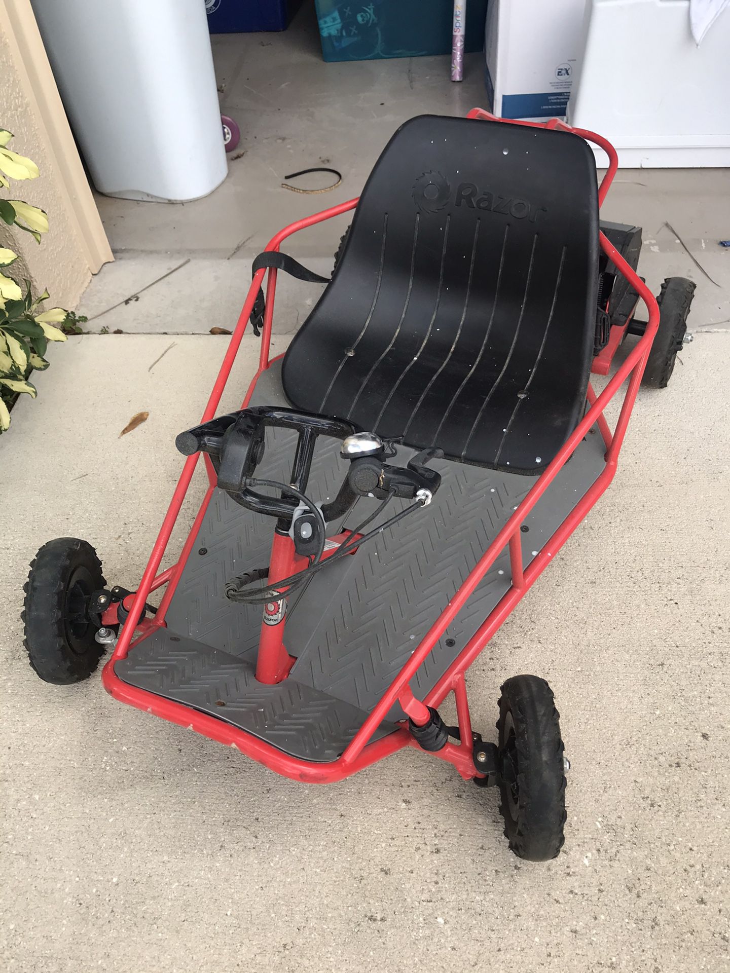 Razor electric go-cart