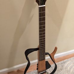 Yamaha SLG110-S Silent Guitar