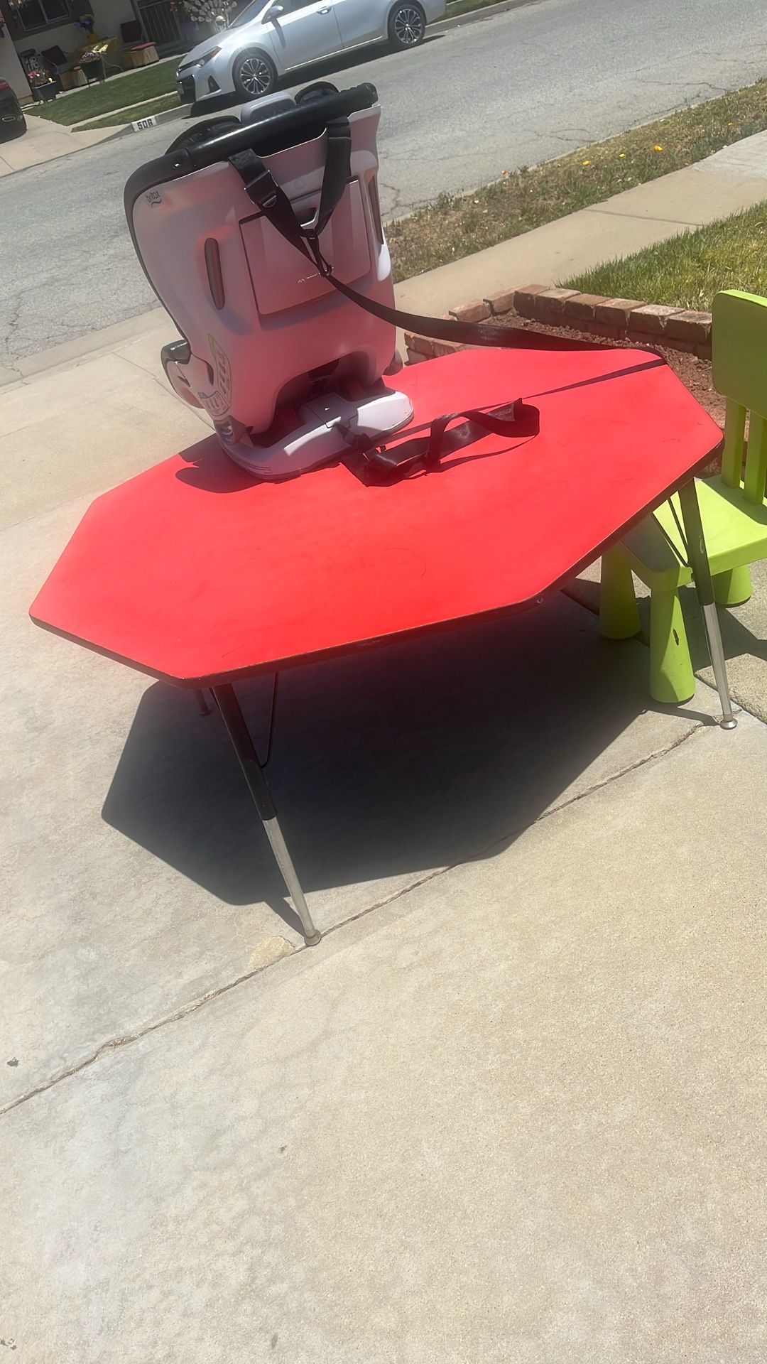 Daycare Table