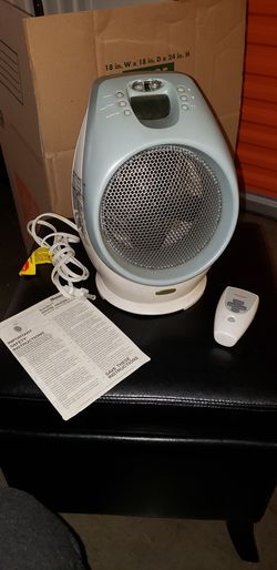 Small rotating Space Heater includes remote