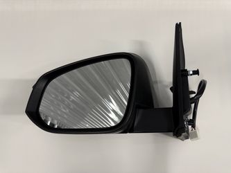 14-20 Toyota 4Runner Left Side/ Driver Side Single Mirror With Powered & Heated Glass, Puddle Light,