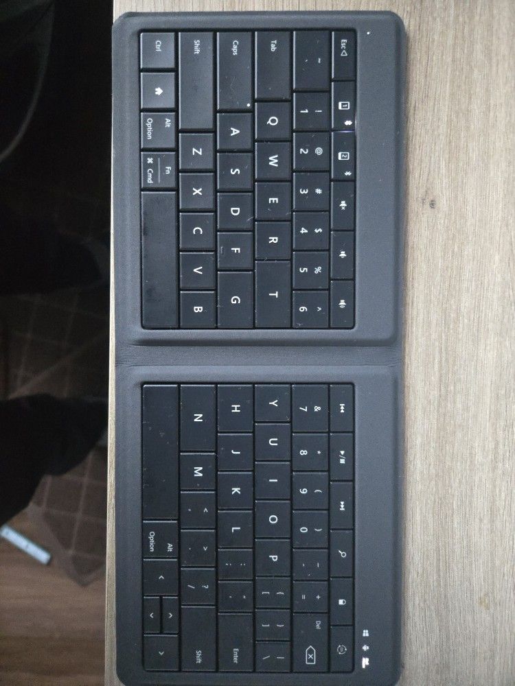 Foldable Microsoft wireless Keybaord