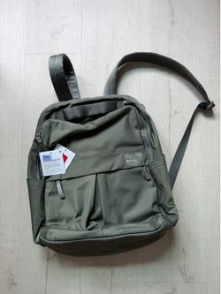 New Lululemon Everyday Backpack