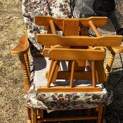 Rocking Chair 