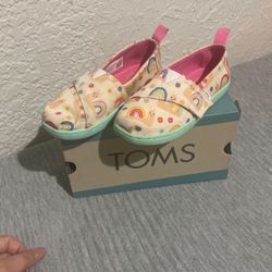 Girls Shoes 