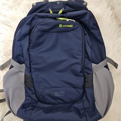 Pacsafe Venturesafe 25L GII Anti-theft Backpack Like New