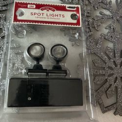 NEW Holiday Time SPOTLIGHTS Christmas Village Accessory Indoor Decor LED