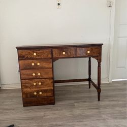 Vanity desk