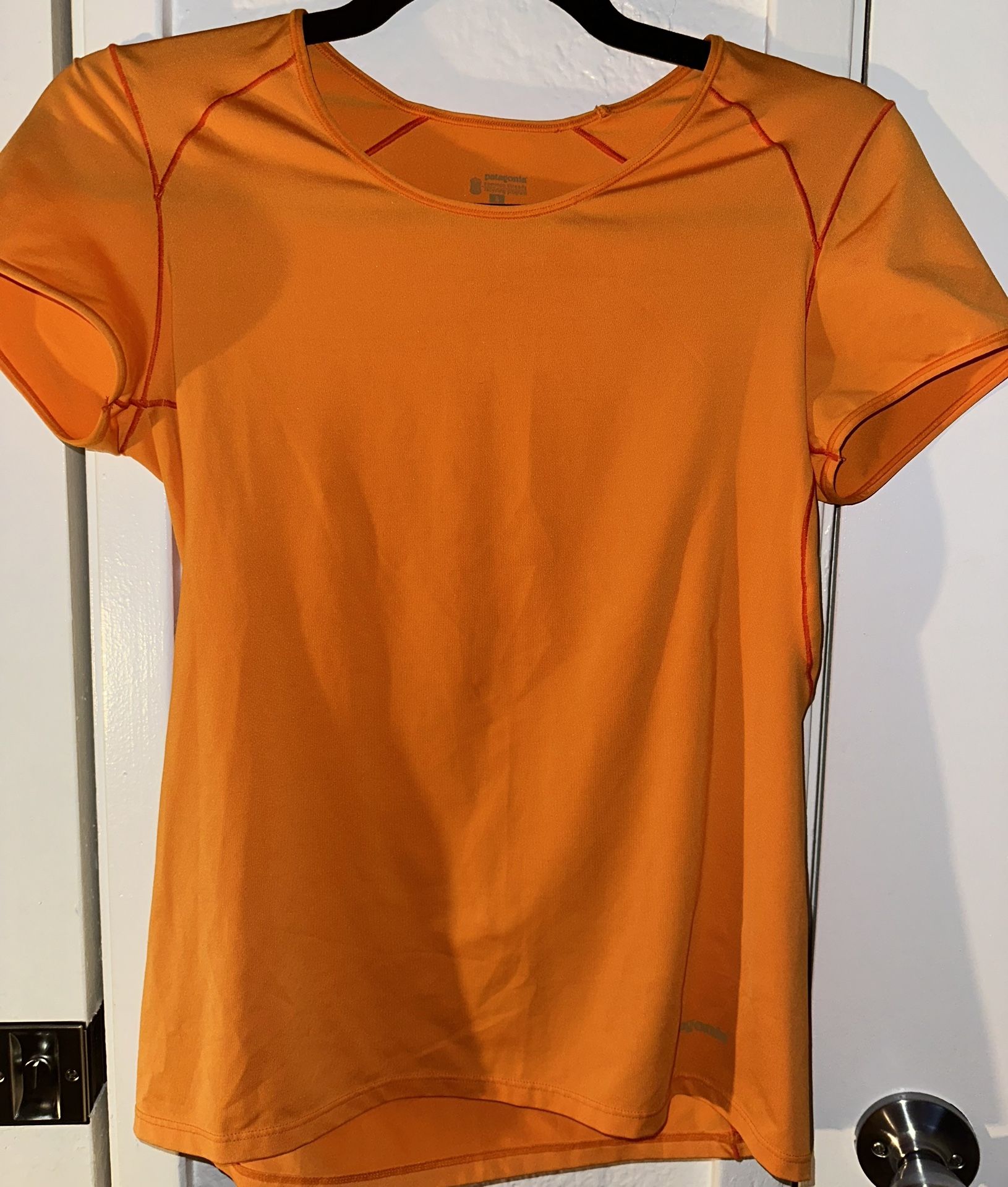 Women’s Small Shirt