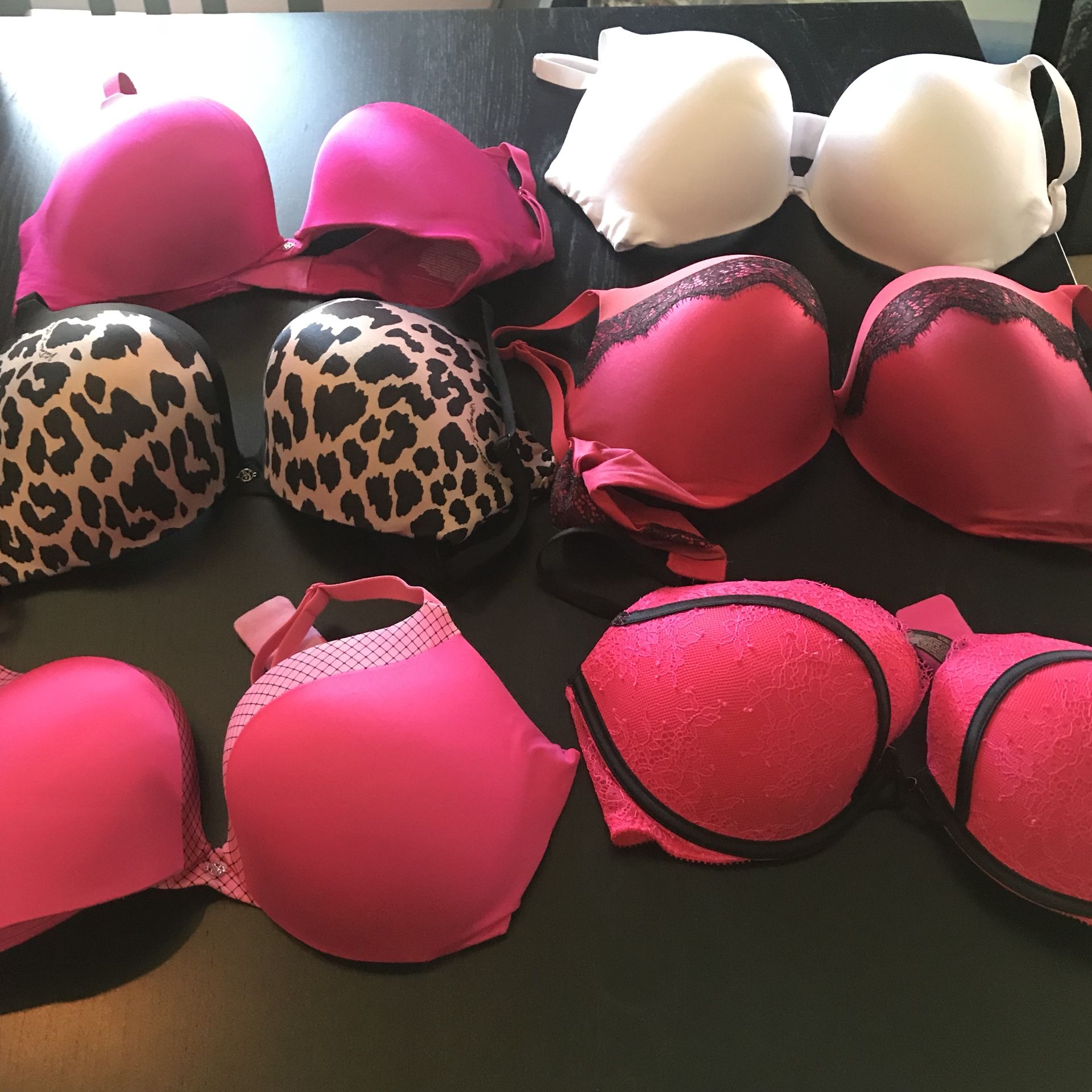 Victoria Secret 36D Used Push Up Bra Lot of 6 for Sale in Friendswood, TX -  OfferUp