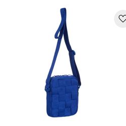 Supreme  Woven Shoulder Bag Royal 