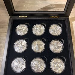 Pokémon 25th Anniversary Celebration 9-Piece Silver Coin Set - Complete in Display Case - Pikachu + Regional Starters