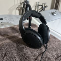 Sennheiser 560s Headphones 