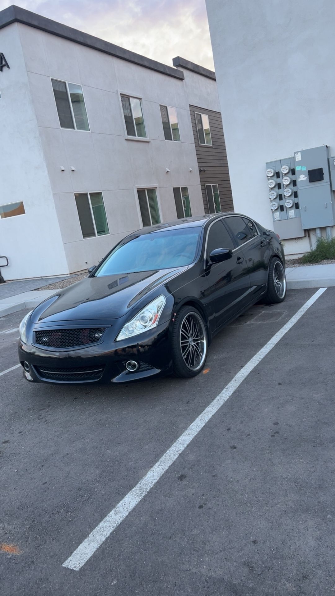 2013 Infiniti G37