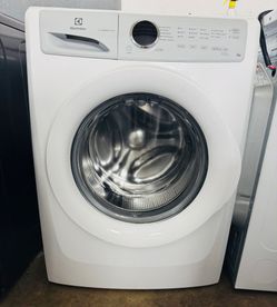 Electrolux Front-Load Washer & Dryer Set – White (LuxCare Wash System)