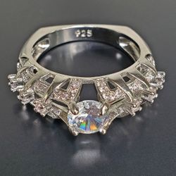 Brilliant Cut White Sapphire Silver Ring Size 9