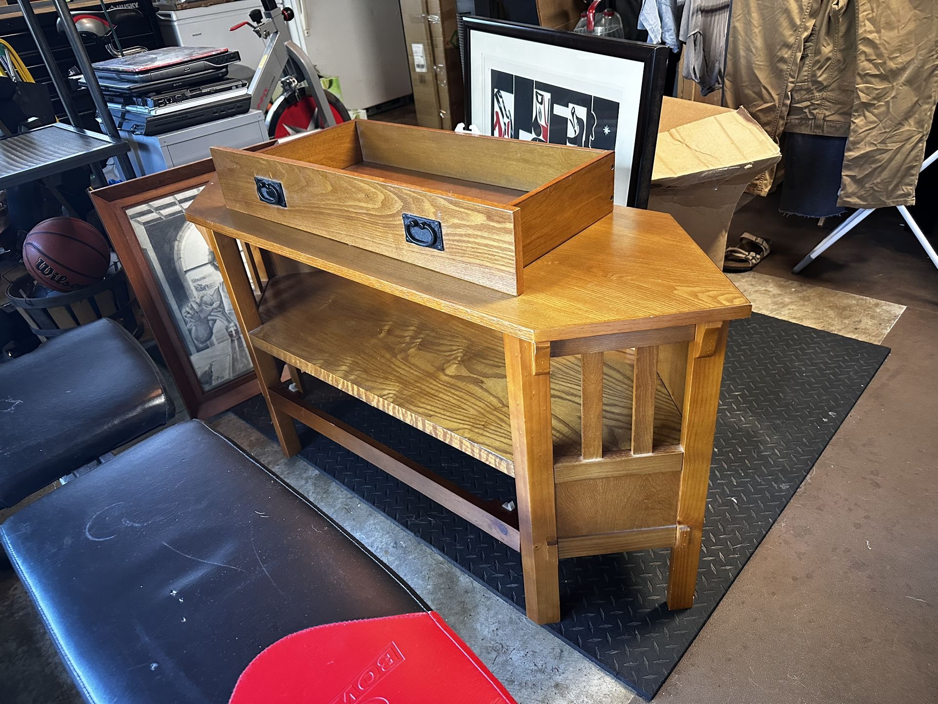 Corner TV Stand